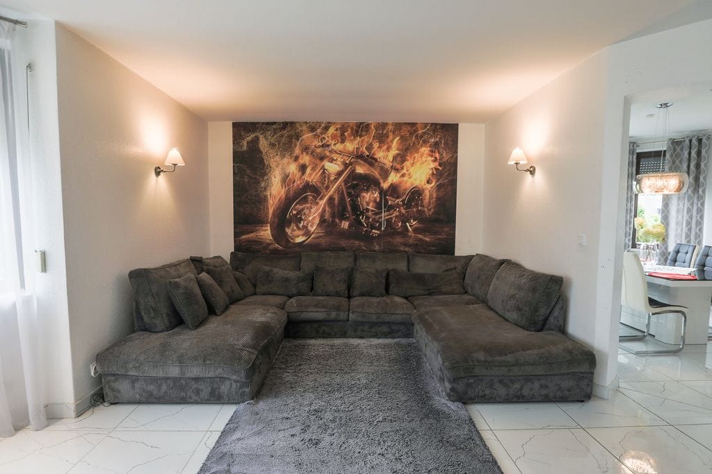 Dom 8 pokojowe na Sprzedaż