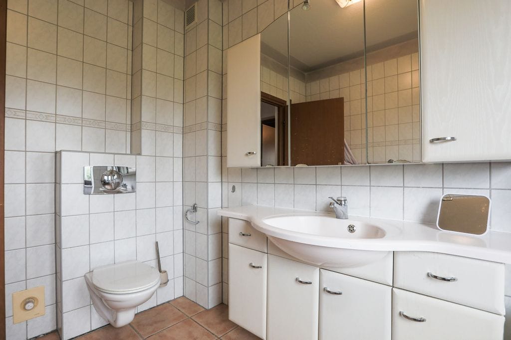 Dom 8 pokojowe na Sprzedaż