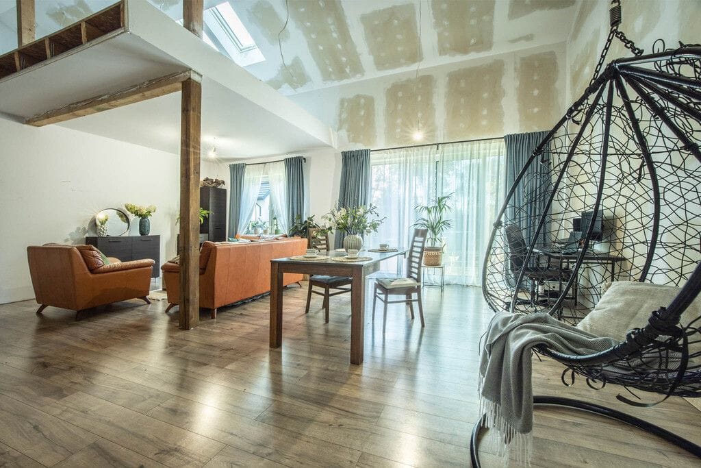 Dom 6 pokojowe na Sprzedaż