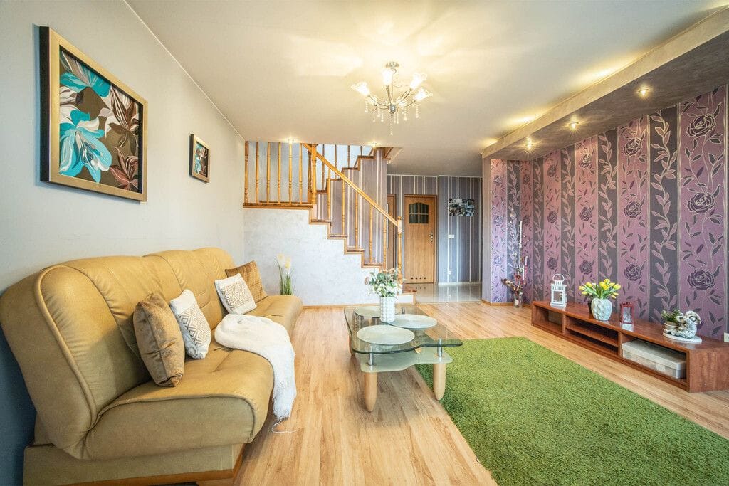 Dom 5 pokojowe na Sprzedaż