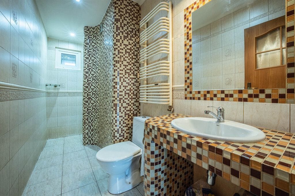 Dom 5 pokojowe na Sprzedaż