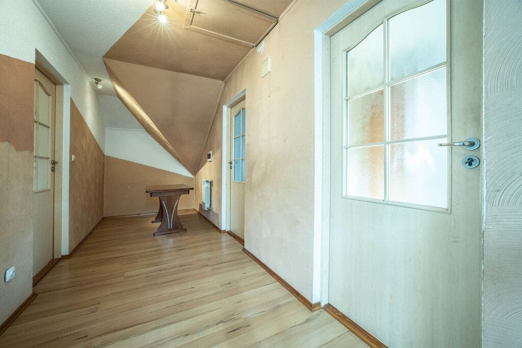 Dom 5 pokojowe na Sprzedaż