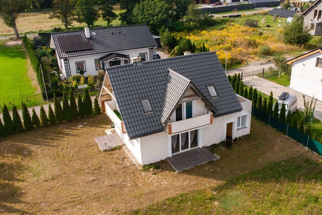 Dom 4 pokojowe na Sprzedaż