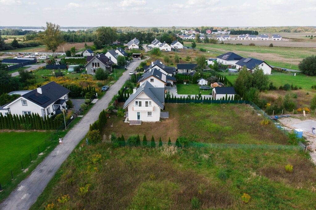 Dom 4 pokojowe na Sprzedaż