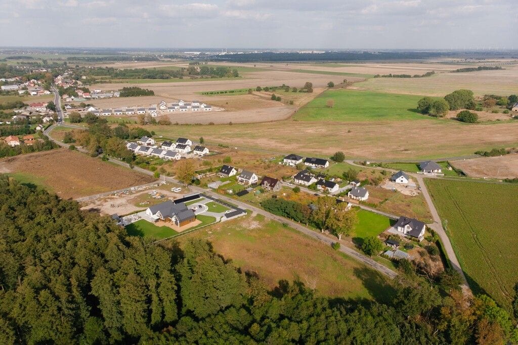 Dom 4 pokojowe na Sprzedaż