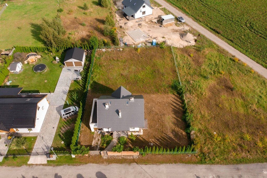 Dom 4 pokojowe na Sprzedaż