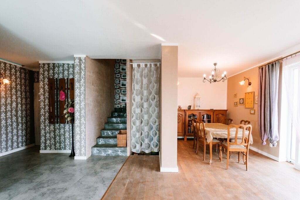 Dom 4 pokojowe na Sprzedaż