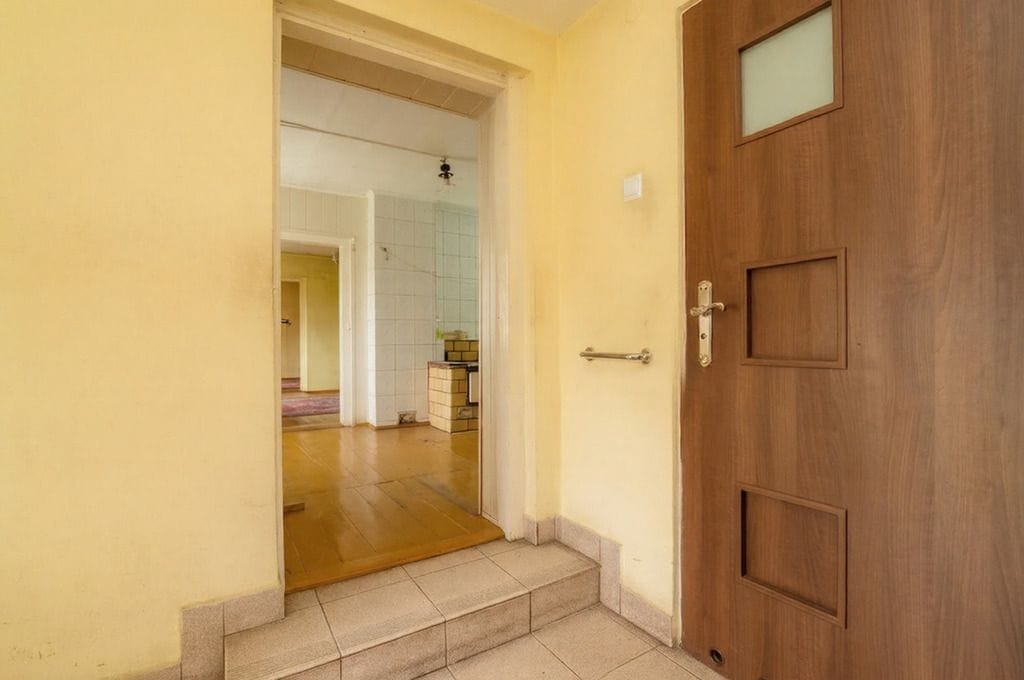 Dom 4 pokojowe na Sprzedaż