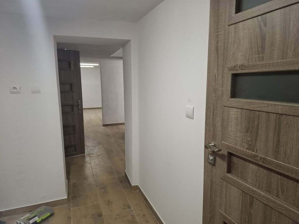 Dom 4 pokojowe na Sprzedaż