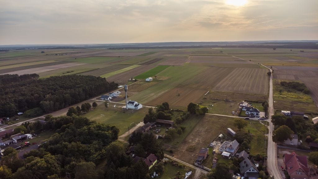 Działka  pokojowe na Sprzedaż
