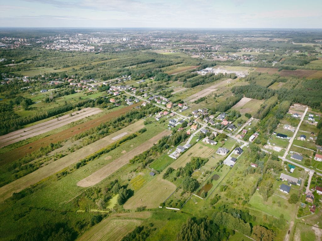 Działka  pokojowe na Sprzedaż