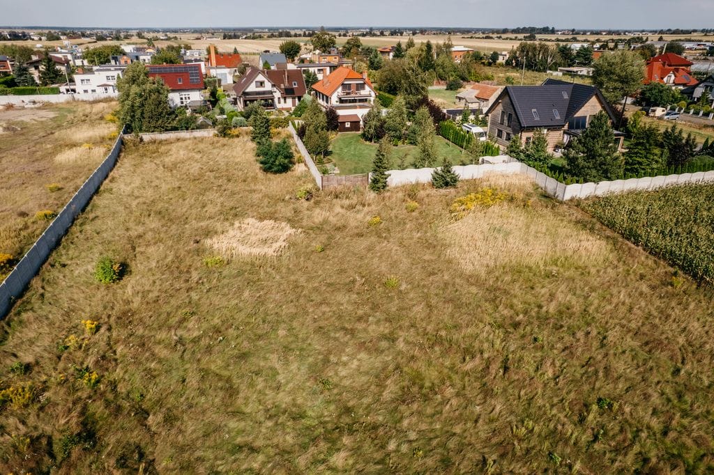 Działka  pokojowe na Sprzedaż