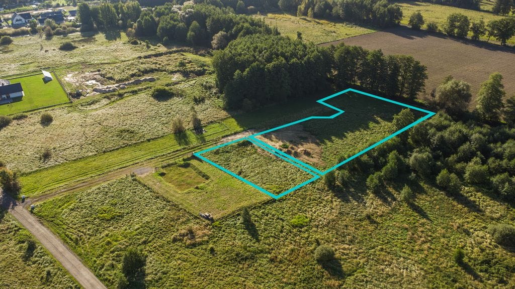 Działka  pokojowe na Sprzedaż