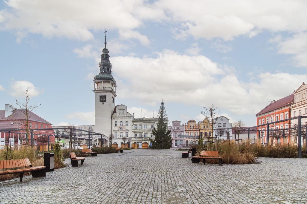 Mieszkanie 3 pokojowe na Sprzedaż