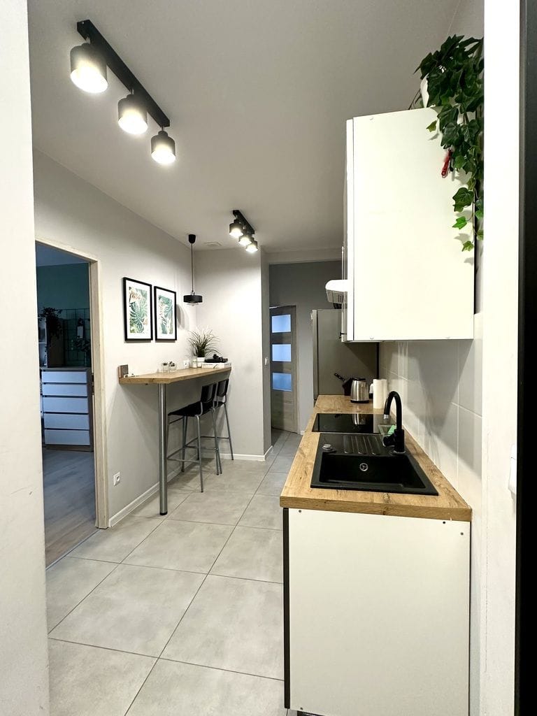 Mieszkanie 4 pokojowe na Sprzedaż