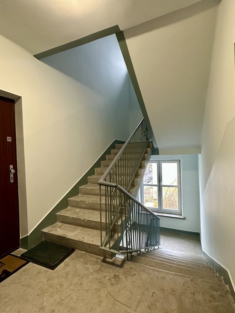 Mieszkanie 4 pokojowe na Sprzedaż