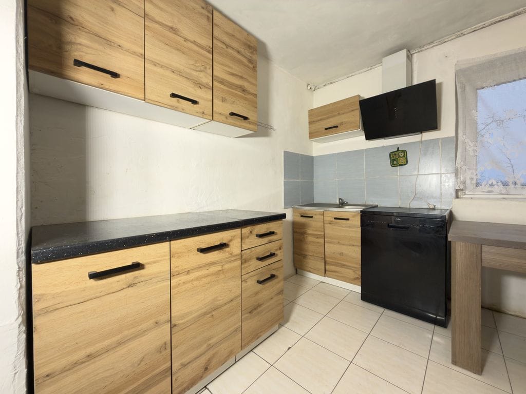 Mieszkanie 3 pokojowe na Sprzedaż