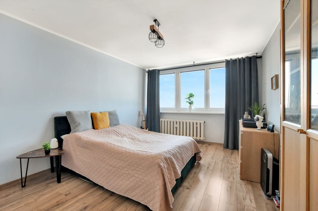 Mieszkanie 3 pokojowe na Sprzedaż