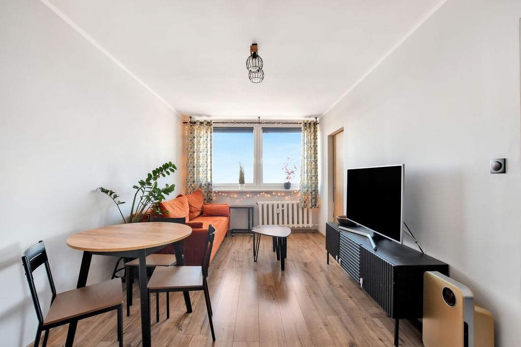 Mieszkanie 3 pokojowe na Sprzedaż