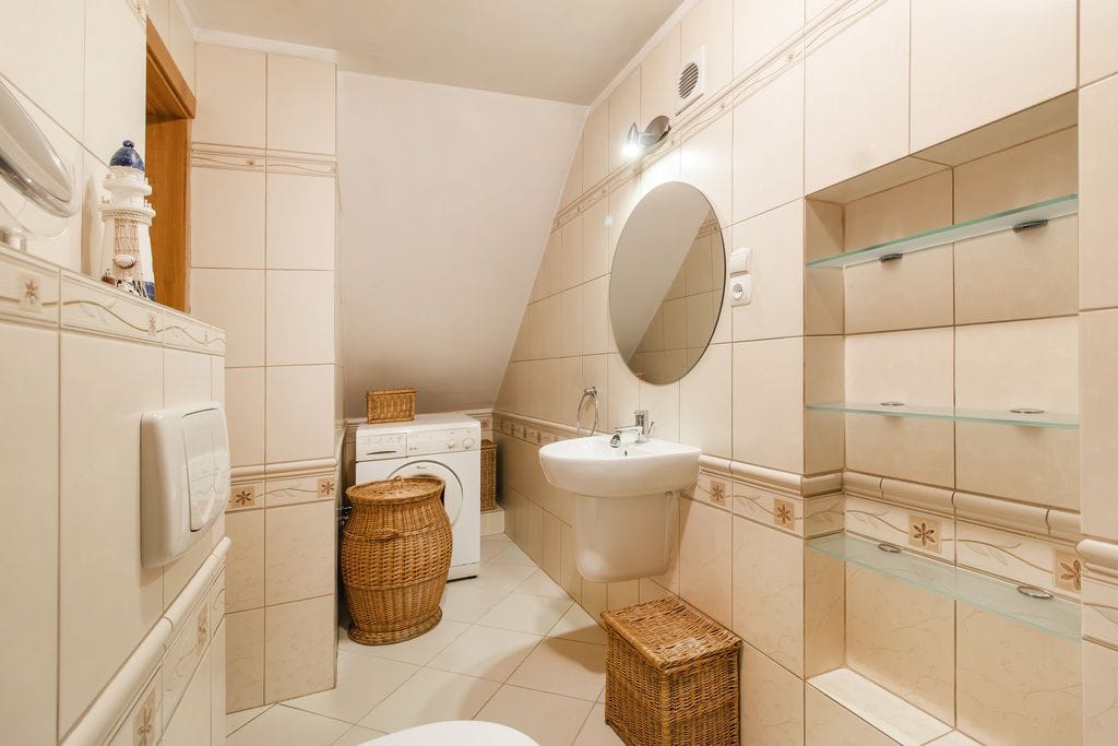 Dom 5 pokojowe na Sprzedaż