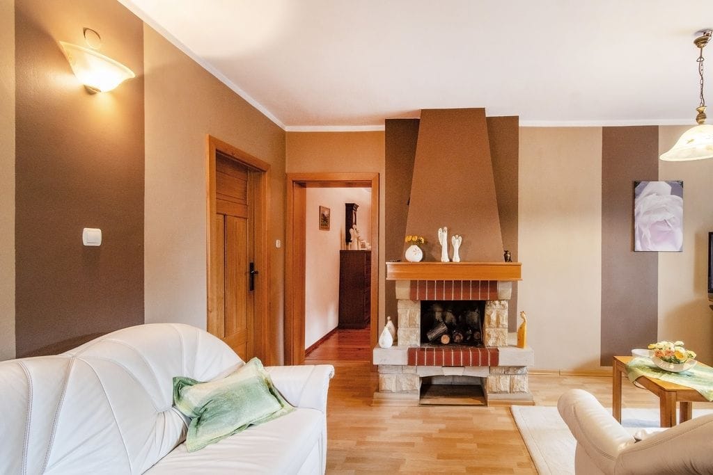 Dom 5 pokojowe na Sprzedaż