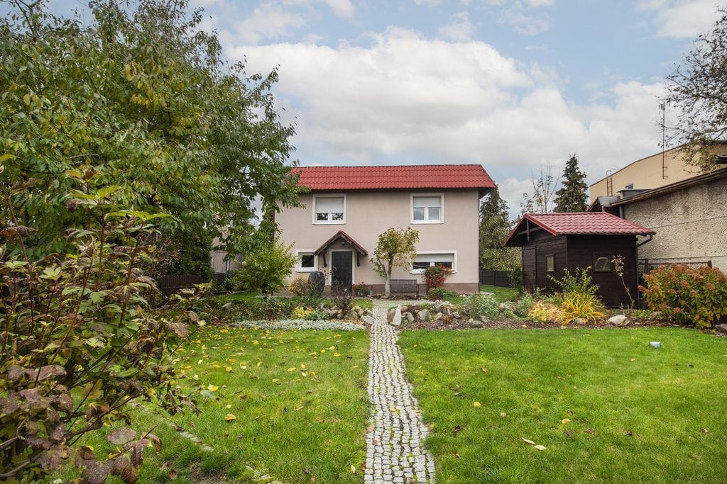 Dom 5 pokojowe na Sprzedaż