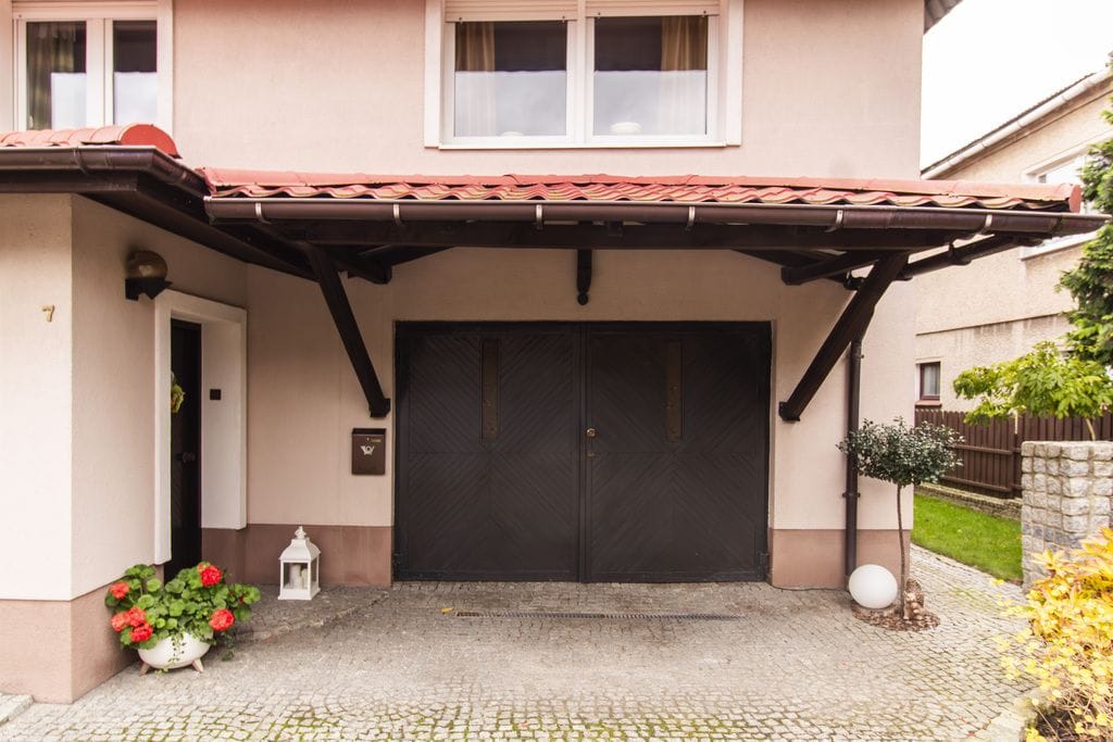 Dom 5 pokojowe na Sprzedaż