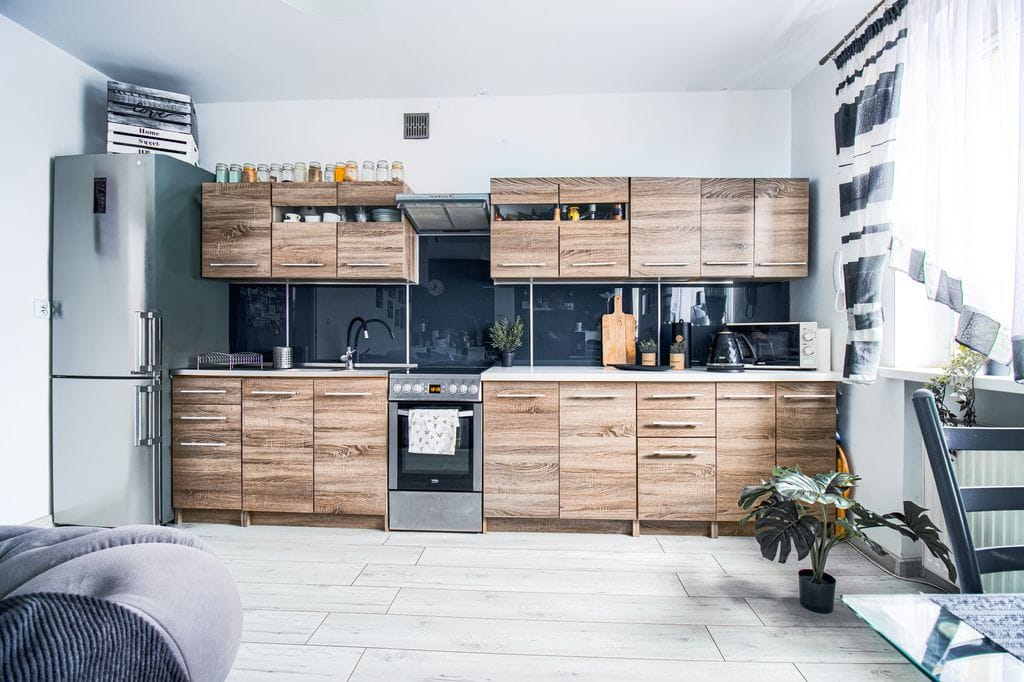 Dom 8 pokojowe na Sprzedaż