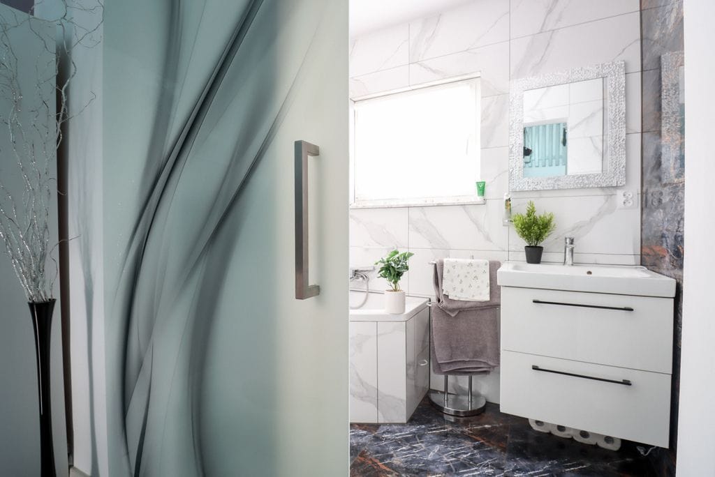 Dom 8 pokojowe na Sprzedaż