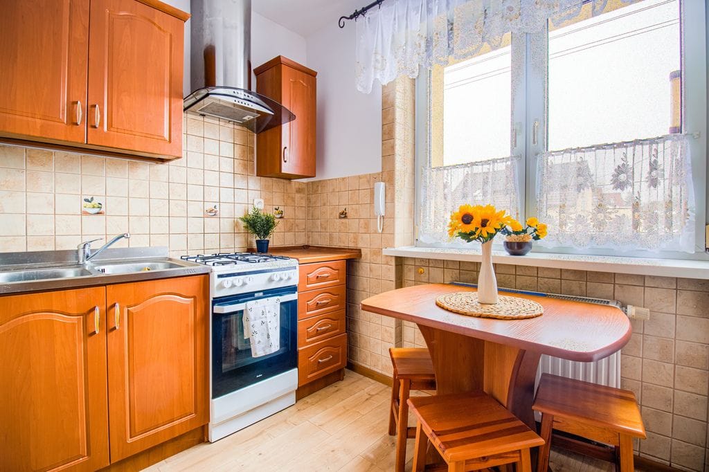 Dom 8 pokojowe na Sprzedaż