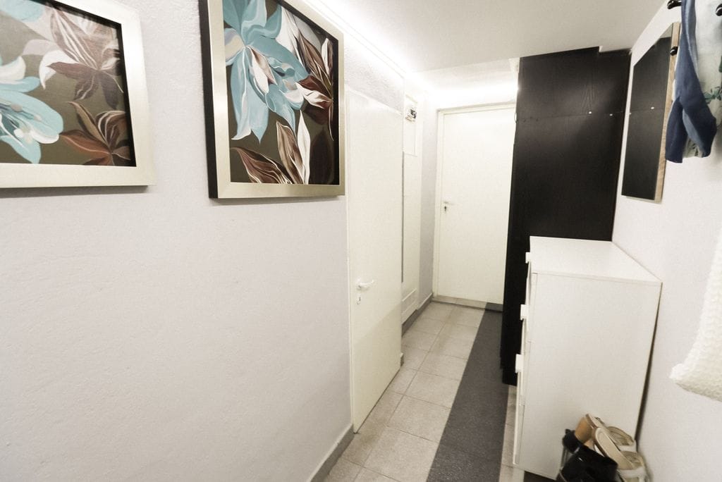 Dom 8 pokojowe na Sprzedaż