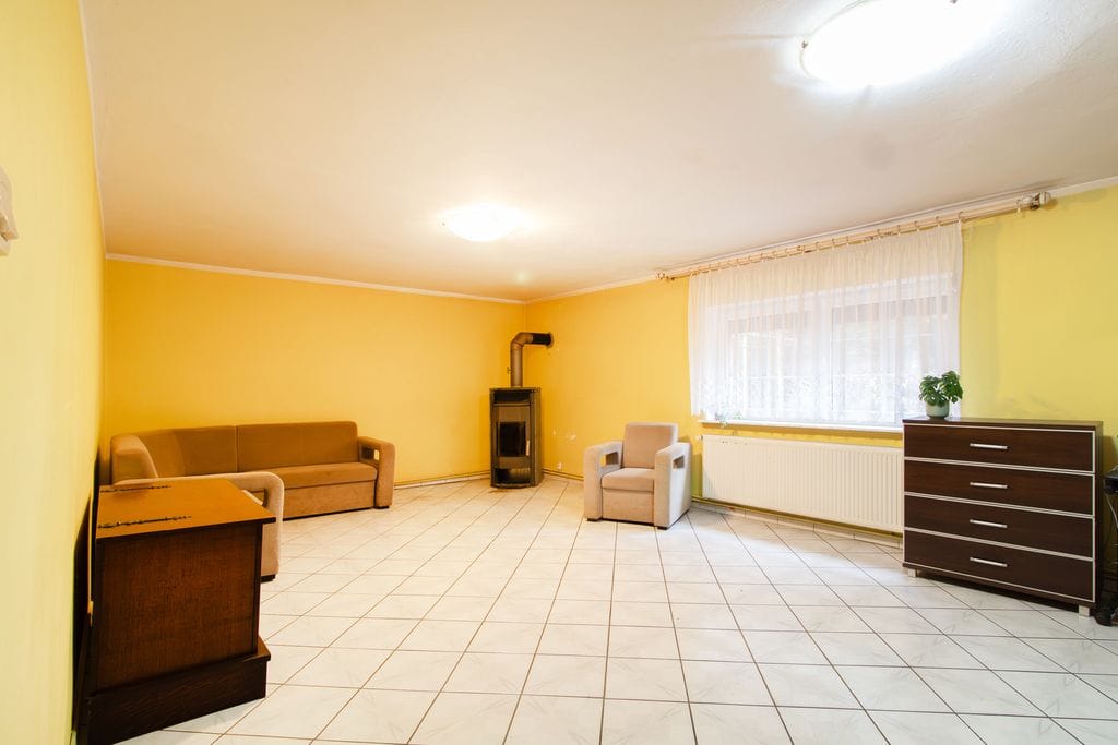 Dom 5 pokojowe na Sprzedaż