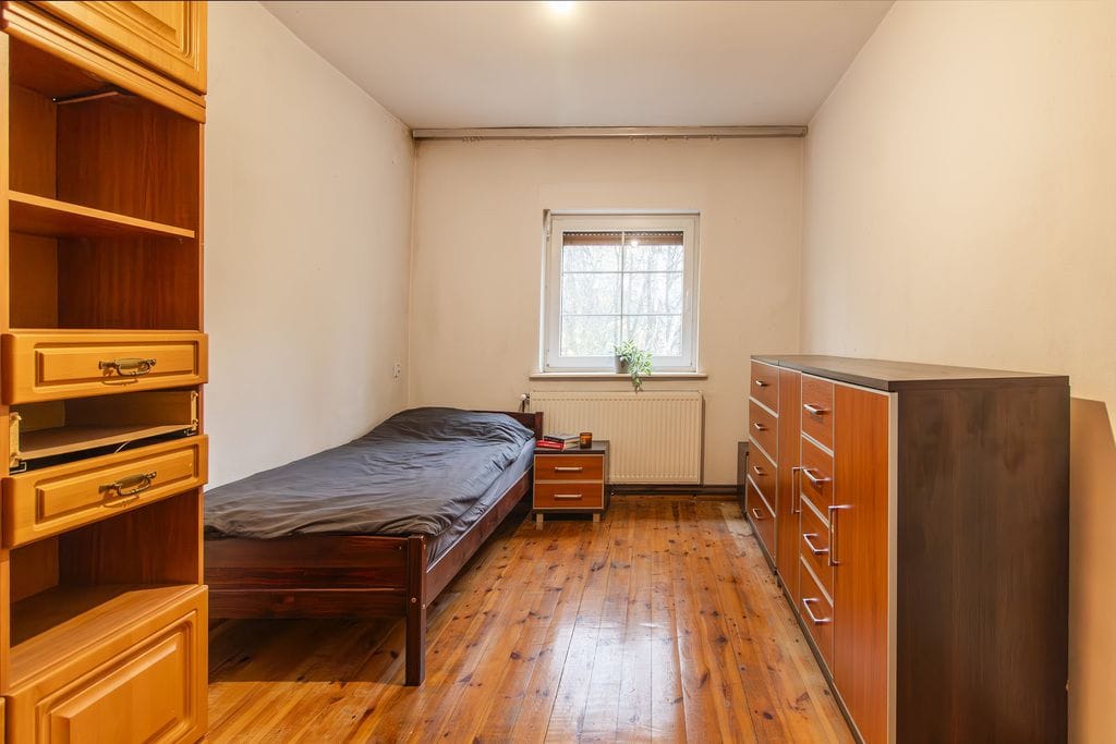 Dom 5 pokojowe na Sprzedaż