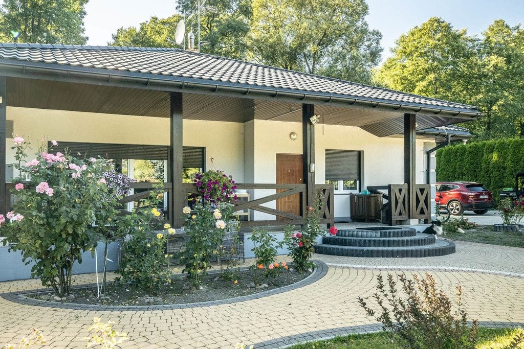 Dom 6 pokojowe na Sprzedaż