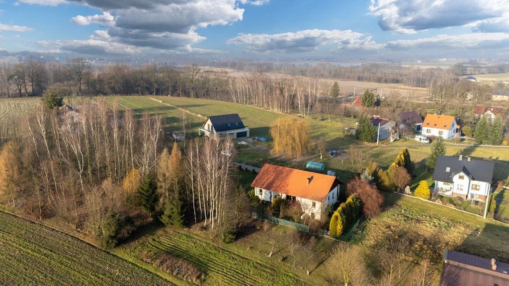 Dom 4 pokojowe na Sprzedaż