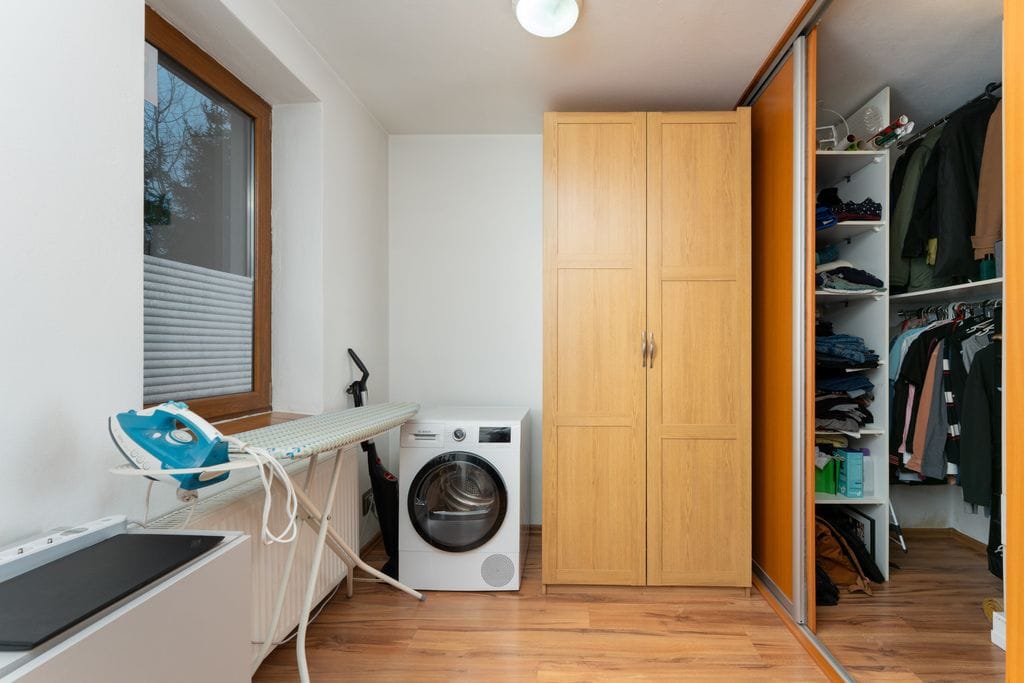 Dom 4 pokojowe na Sprzedaż