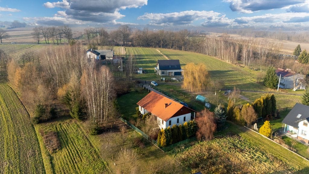 Dom 4 pokojowe na Sprzedaż