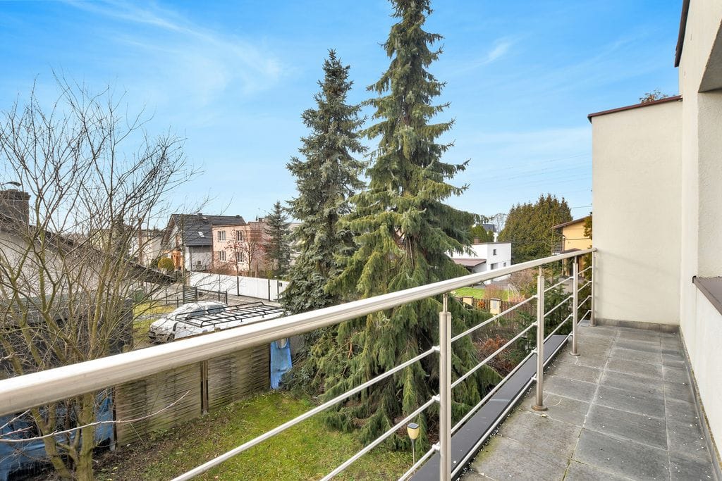 Dom 5 pokojowe na Sprzedaż