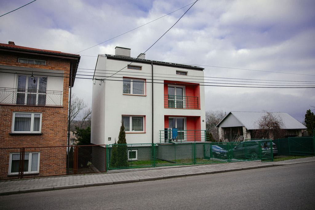 Dom 4 pokojowe na Sprzedaż