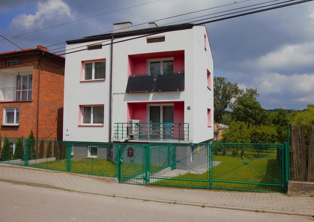 Dom 4 pokojowe na Sprzedaż