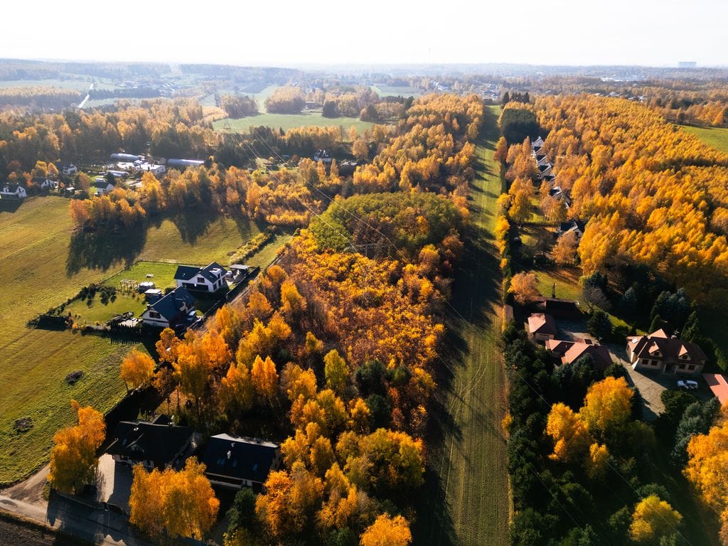 Działka  pokojowe na Sprzedaż