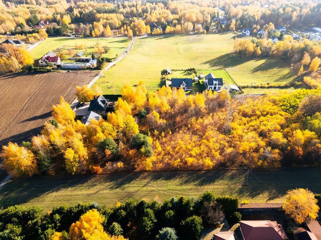 Działka  pokojowe na Sprzedaż