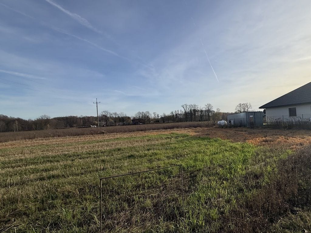 Działka  pokojowe na Sprzedaż