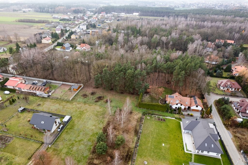 Działka  pokojowe na Sprzedaż