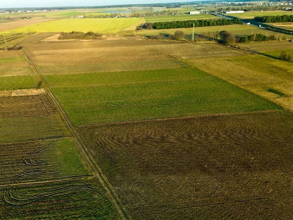 Działka  pokojowe na Sprzedaż