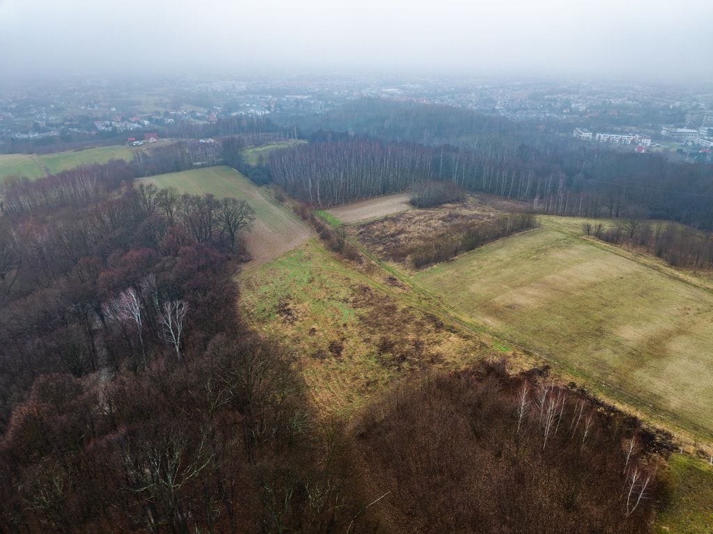 Działka  pokojowe na Sprzedaż