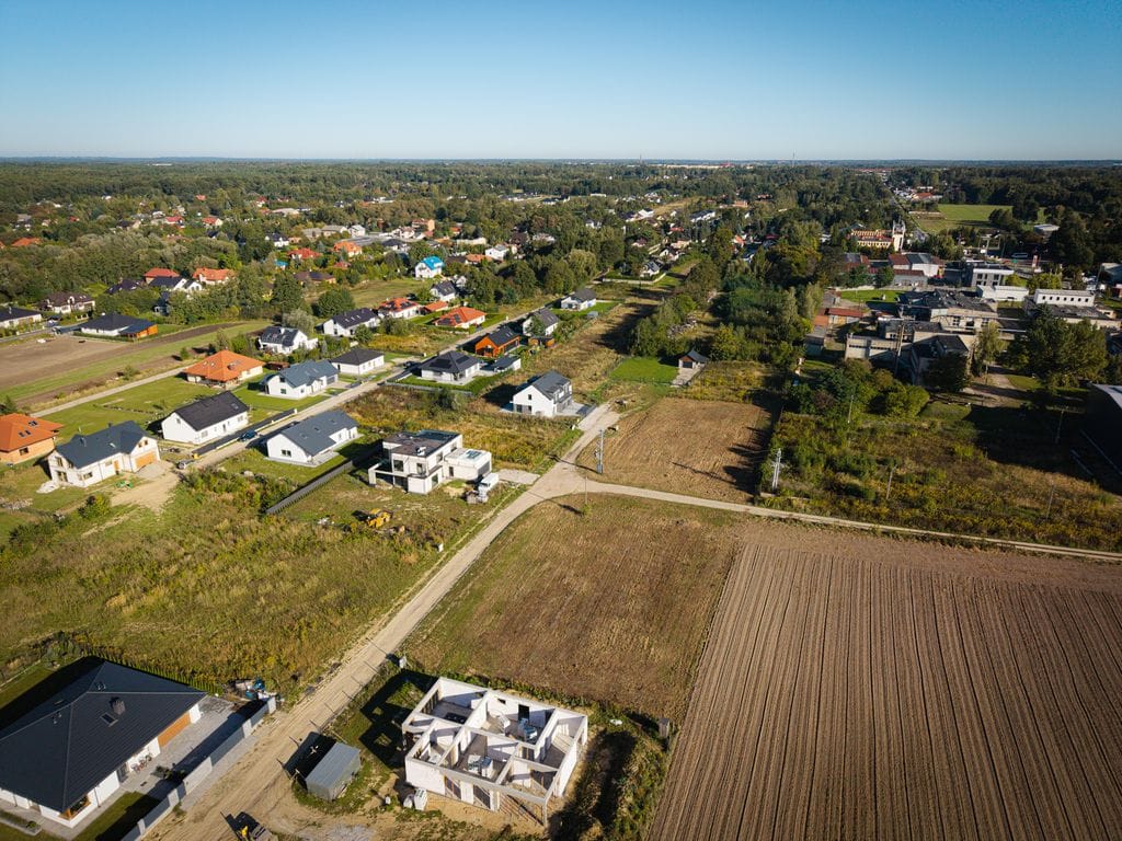 Działka  pokojowe na Sprzedaż