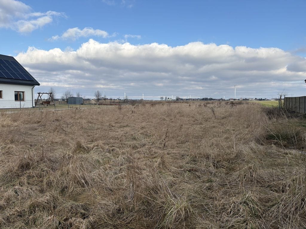 Działka  pokojowe na Sprzedaż