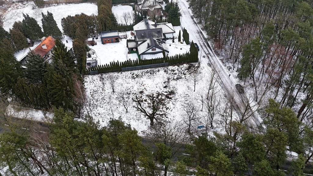 Działka  pokojowe na Sprzedaż