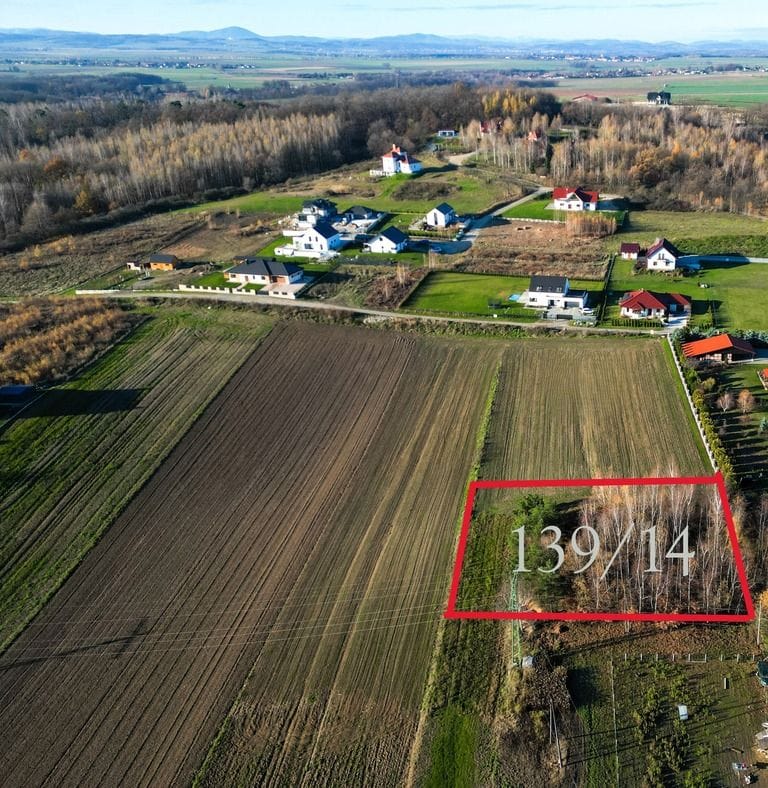 Działka  pokojowe na Sprzedaż